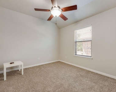 4613 Pine Brook Drive - Photo Thumbnail 12