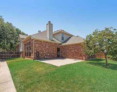 4613 Pine Brook Drive - Photo Thumbnail 21