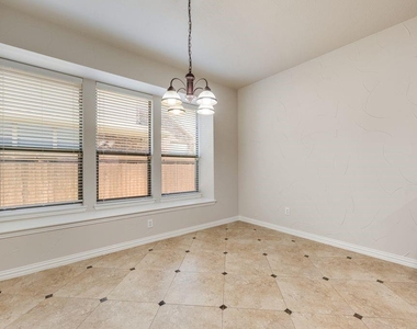 4613 Pine Brook Drive - Photo Thumbnail 6