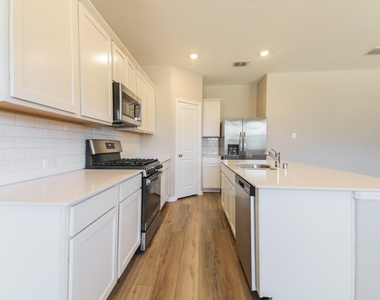2324 O Keefe Drive - Photo Thumbnail 17