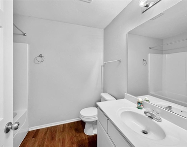 3517 Se 94th Street - Photo Thumbnail 14