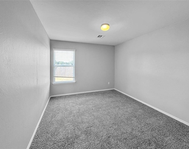 3517 Se 94th Street - Photo Thumbnail 11