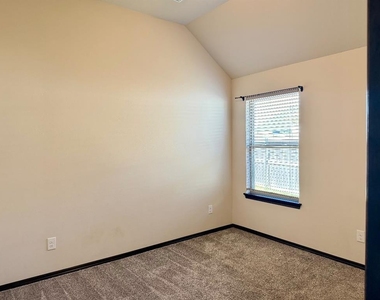 10432 Nw 33rd Street - Photo Thumbnail 15