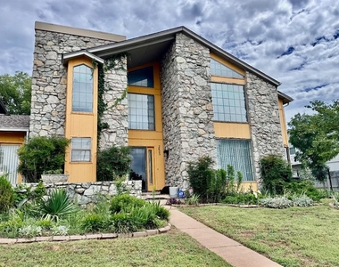 2825 Tealwood Drive - Photo Thumbnail 1