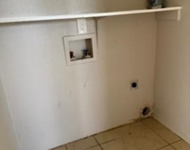 501 Bluebonnet Drive - Photo Thumbnail 8