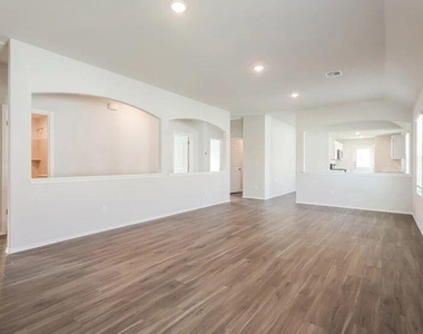 2504 Rosewood Lane - Photo Thumbnail 1