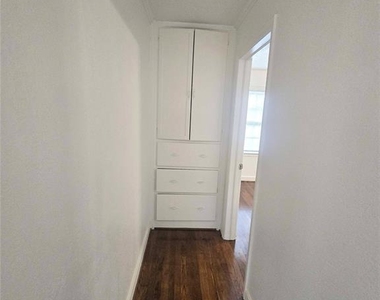 3824 Nw 25th Street - Photo Thumbnail 7