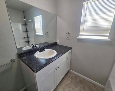 2851 Cobalt Court Nw - Photo Thumbnail 19
