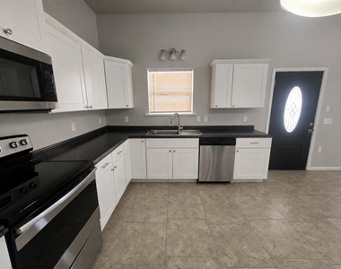 2851 Cobalt Court Nw - Photo Thumbnail 6