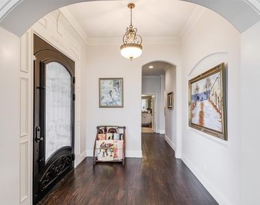 4428 Lake Breeze Drive - Photo Thumbnail 2