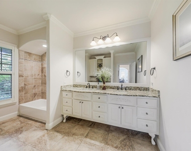 4428 Lake Breeze Drive - Photo Thumbnail 25