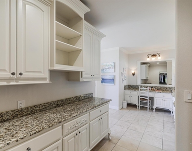 4428 Lake Breeze Drive - Photo Thumbnail 19