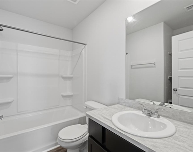 11832 Nw 94th Street - Photo Thumbnail 28