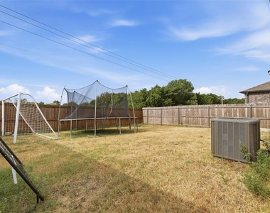 11832 Nw 94th Street - Photo Thumbnail 34