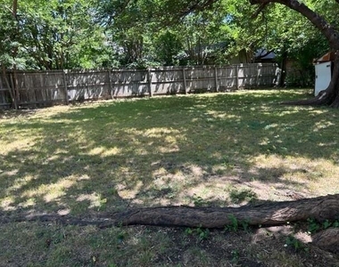1226 Crescent Street - Photo Thumbnail 1