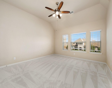 1730 Sweetwater Lane - Photo Thumbnail 27
