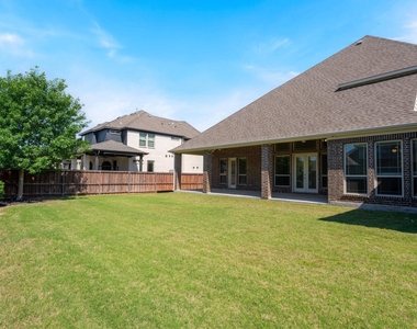 1730 Sweetwater Lane - Photo Thumbnail 37