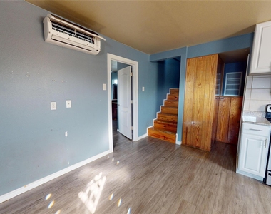 10987 Windy Lane - Photo Thumbnail 3