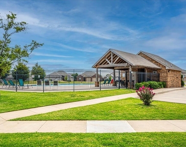 10300 Glover River Drive - Photo Thumbnail 35
