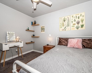 10300 Glover River Drive - Photo Thumbnail 20