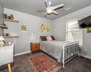 10300 Glover River Drive - Photo Thumbnail 22