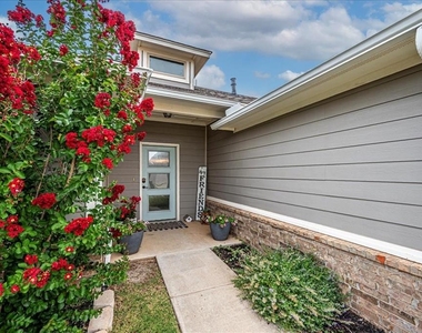 10300 Glover River Drive - Photo Thumbnail 42