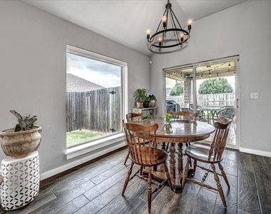10300 Glover River Drive - Photo Thumbnail 5