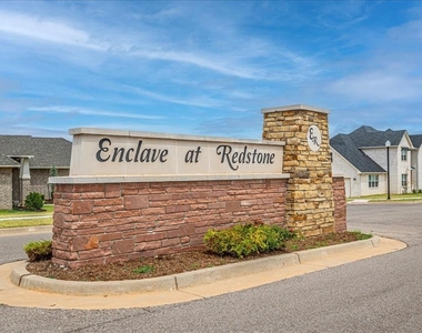10300 Glover River Drive - Photo Thumbnail 43
