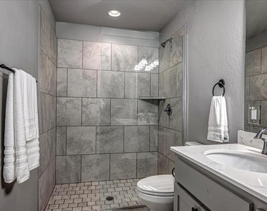 10300 Glover River Drive - Photo Thumbnail 14