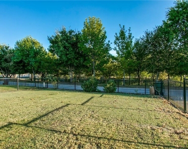 4408 Caledonia Creek Lane - Photo Thumbnail 27