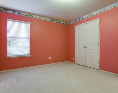 4408 Caledonia Creek Lane - Photo Thumbnail 23