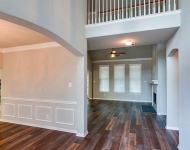 29 Chimney Rock Drive - Photo Thumbnail 5