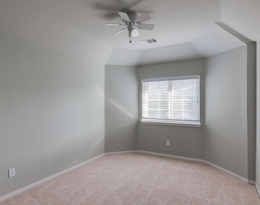 29 Chimney Rock Drive - Photo Thumbnail 31