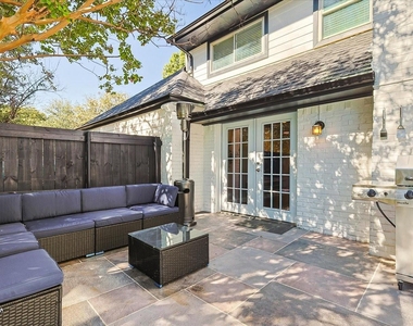 3608 Courtdale - Photo Thumbnail 21