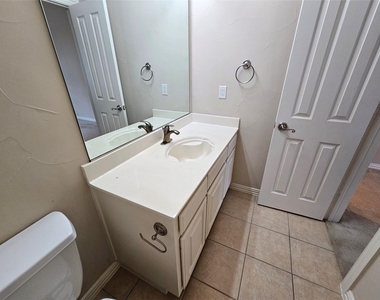 1009 Ricci Court - Photo Thumbnail 18