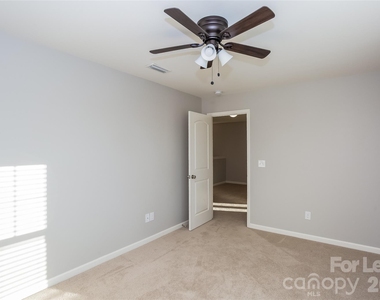 1072 Ramsgate Drive Sw - Photo Thumbnail 9