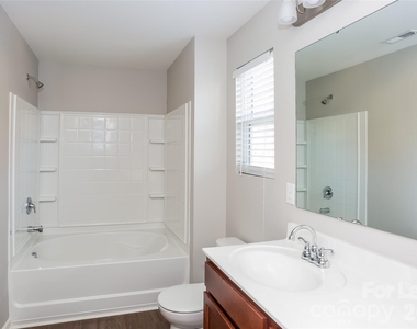 1072 Ramsgate Drive Sw - Photo Thumbnail 11