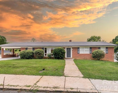 34 Willow Street - Photo Thumbnail 40