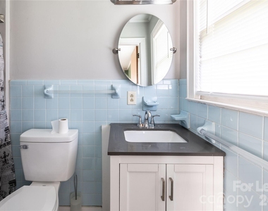 34 Willow Street - Photo Thumbnail 25