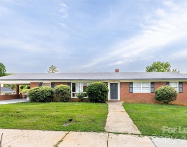 34 Willow Street - Photo Thumbnail 41