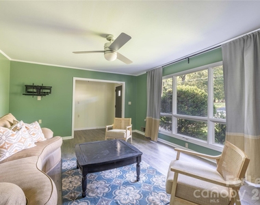 34 Willow Street - Photo Thumbnail 10