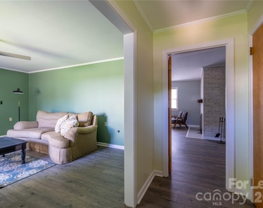 34 Willow Street - Photo Thumbnail 6
