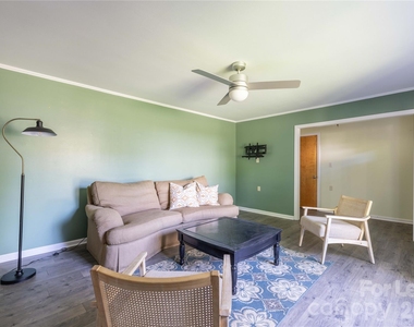 34 Willow Street - Photo Thumbnail 9