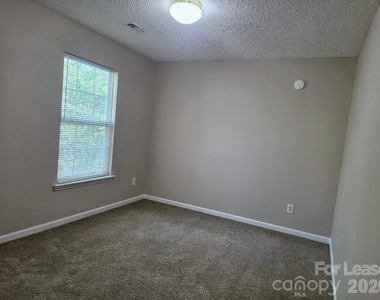 5325 Timbertop Lane - Photo Thumbnail 19