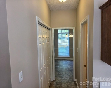 5325 Timbertop Lane - Photo Thumbnail 9