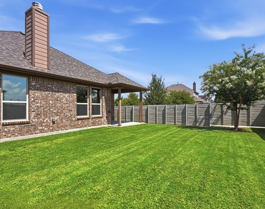 824 Dove Cove - Photo Thumbnail 34