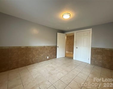 259 Jefferson Court - Photo Thumbnail 14