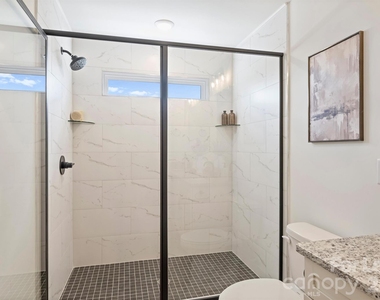 10711 Mallard Creek Road - Photo Thumbnail 3