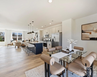 10711 Mallard Creek Road - Photo Thumbnail 20