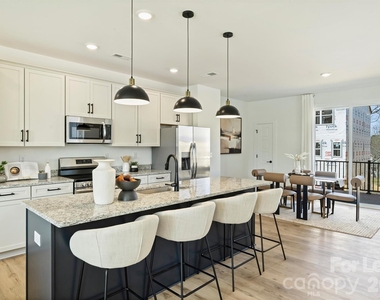 10711 Mallard Creek Road - Photo Thumbnail 15